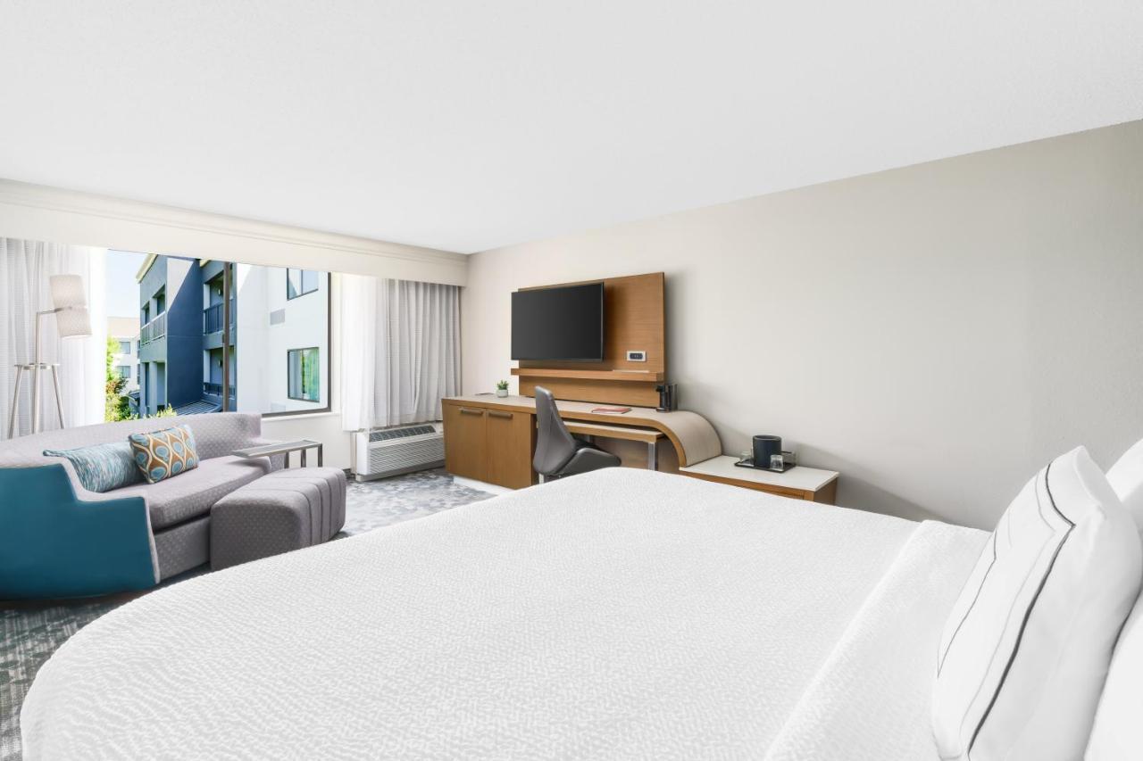Courtyard By Marriott Dallas Lewisville Exteriör bild