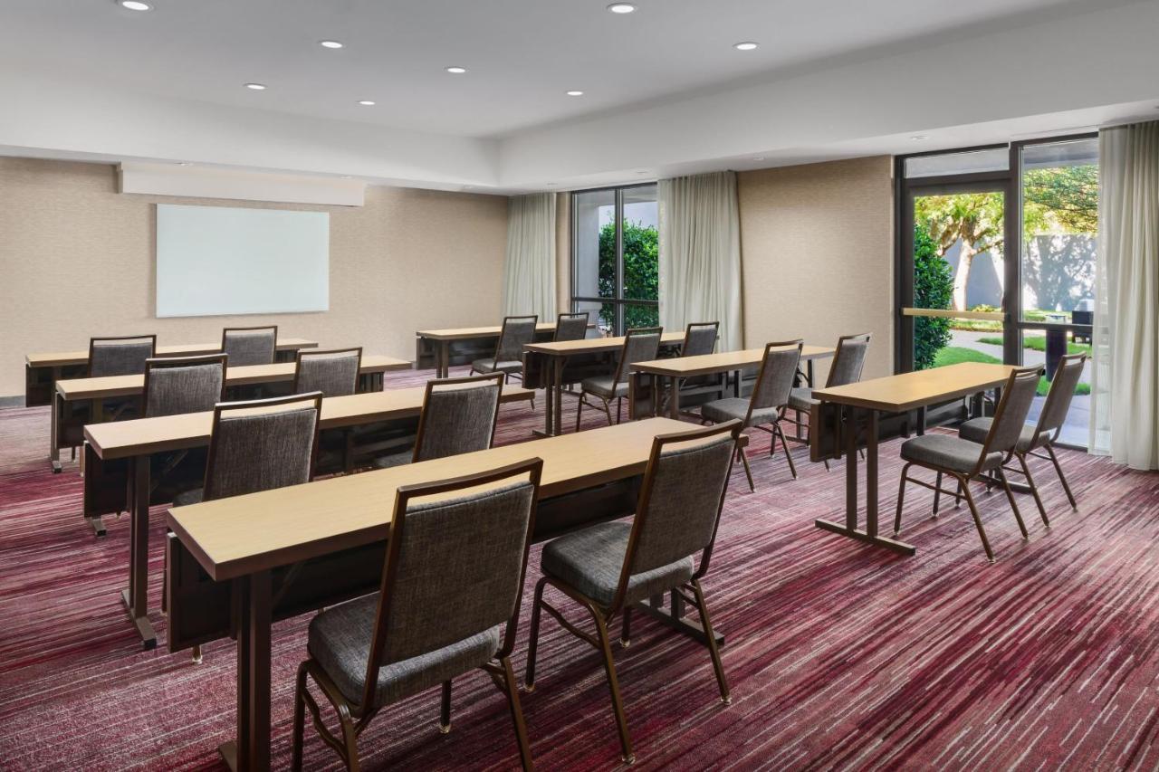 Courtyard By Marriott Dallas Lewisville Exteriör bild