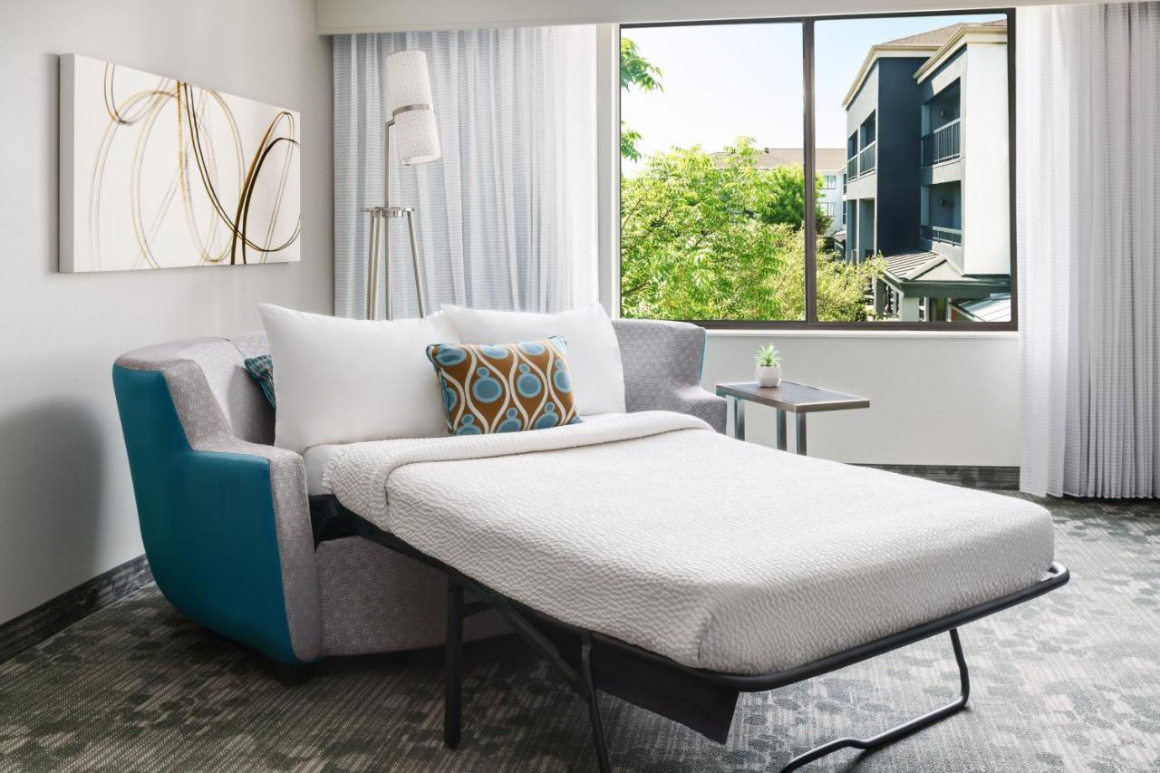 Courtyard By Marriott Dallas Lewisville Exteriör bild